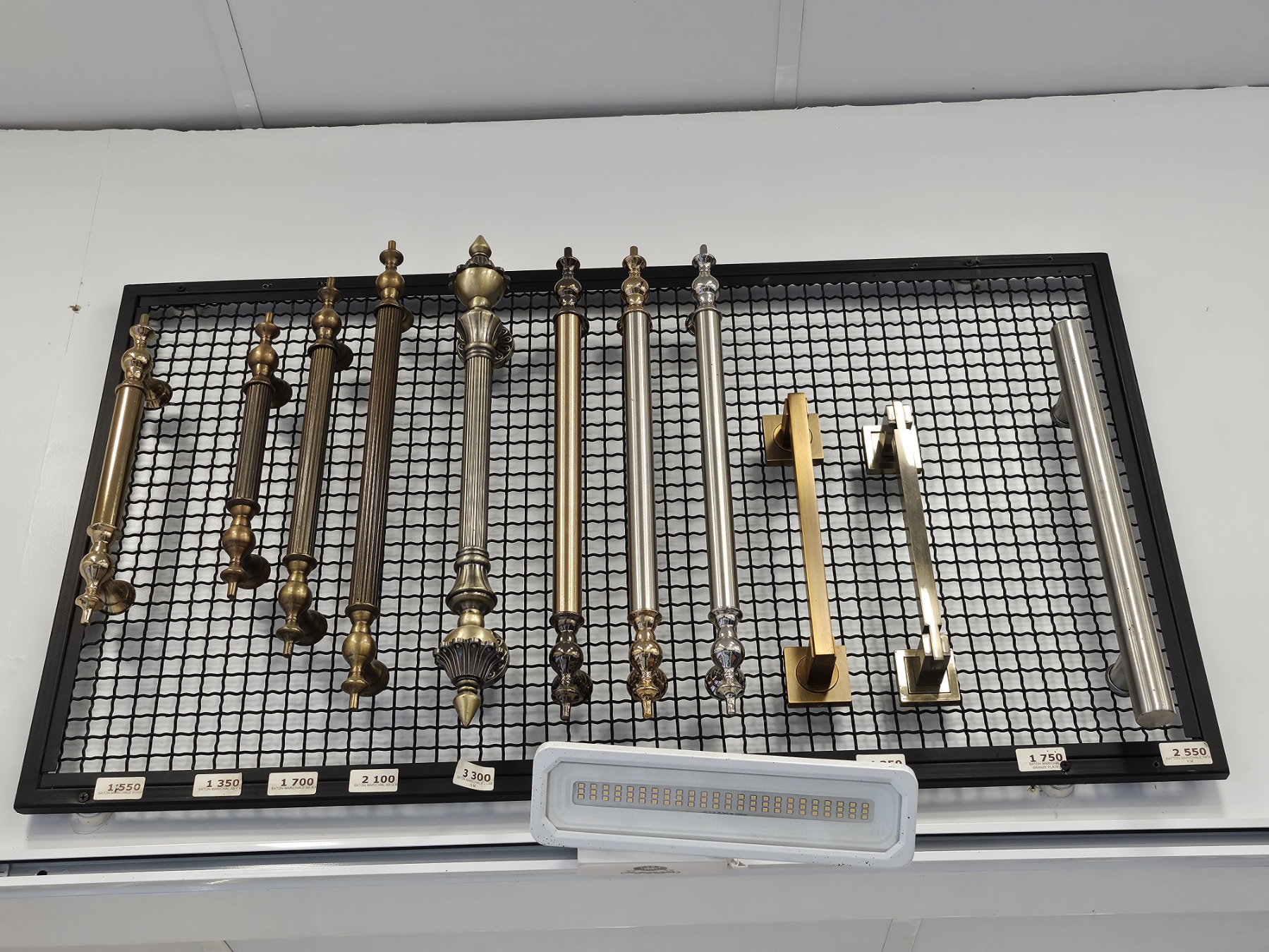 Bâtons de porte en laiton